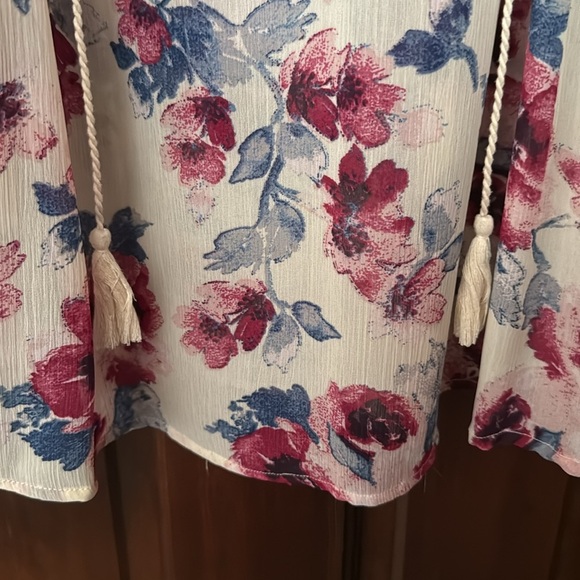 Krazy Kay Long Sleeve Floral Blouse - Picture 7 of 9